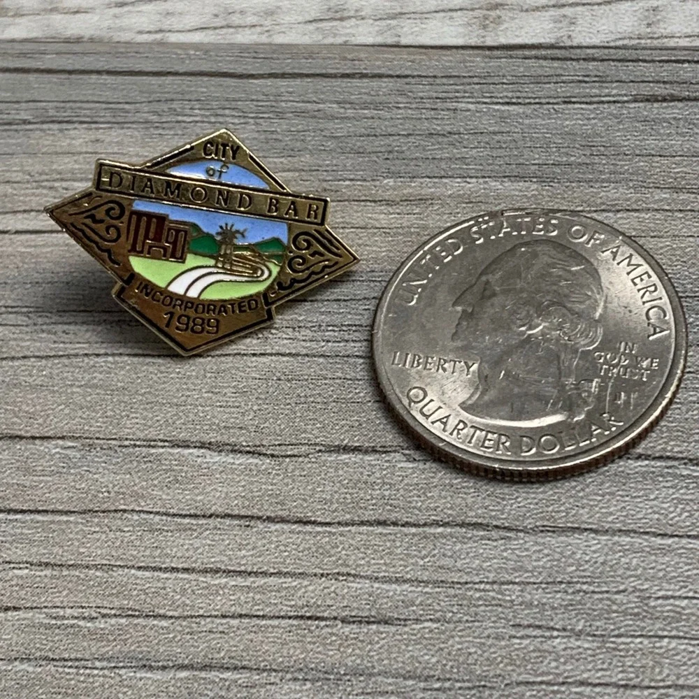 City of Diamond Bar Incorporated 1989 Vintage Enamel Lapel Pin Gold Tone CA